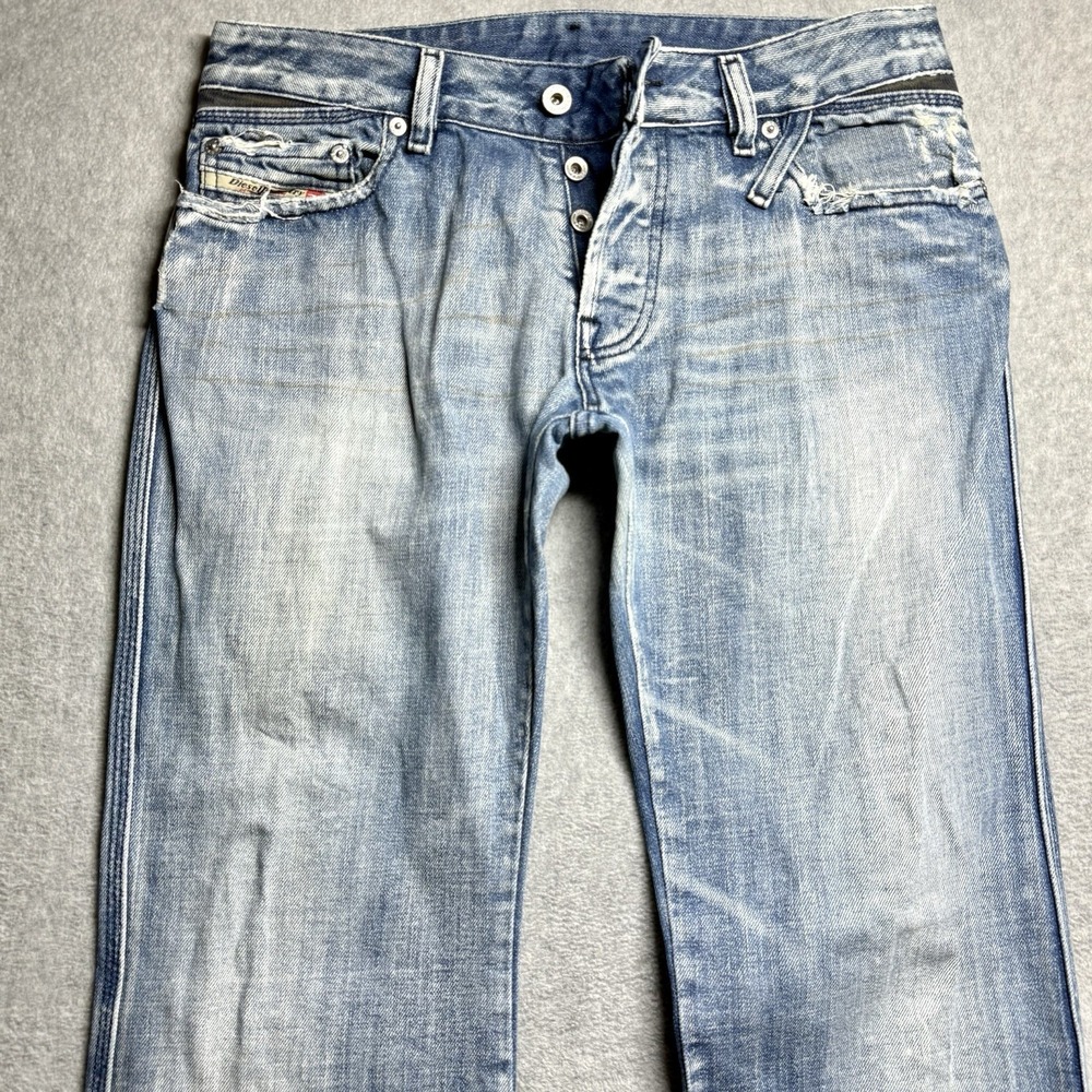 Diesel Jeans Men 31x34 Reslim Slim Straight Light Wash Whiskered Y2K Italy 00796 - Picture 2 of 15